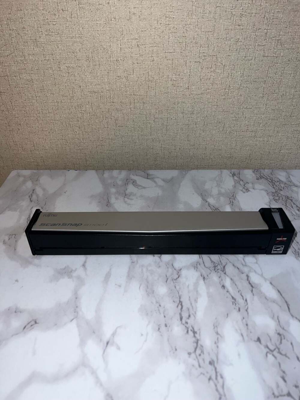 Fujitsu ScanSnap S1100i Portable Color Sheetfed Document Scanner